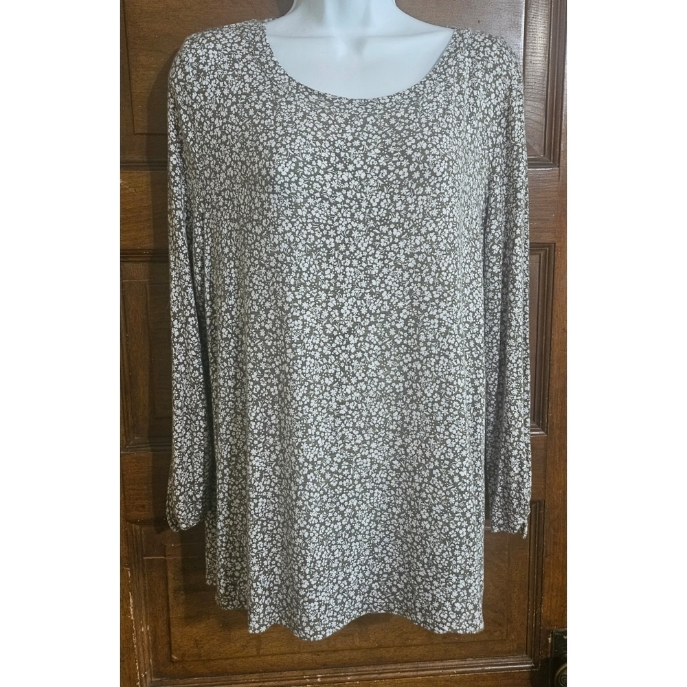 Loft Outlet Ditsy Floral Top